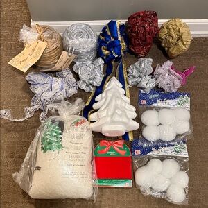 Vintage 1990s Festive Xmas Holiday Tree Decorations Ribbon 🎀 Bows Crafting